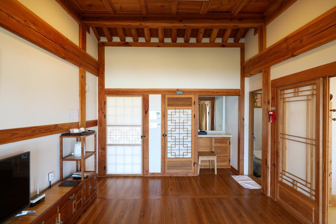 Korea Traditional Hotel O Dong Jae Yeosu Esterno foto